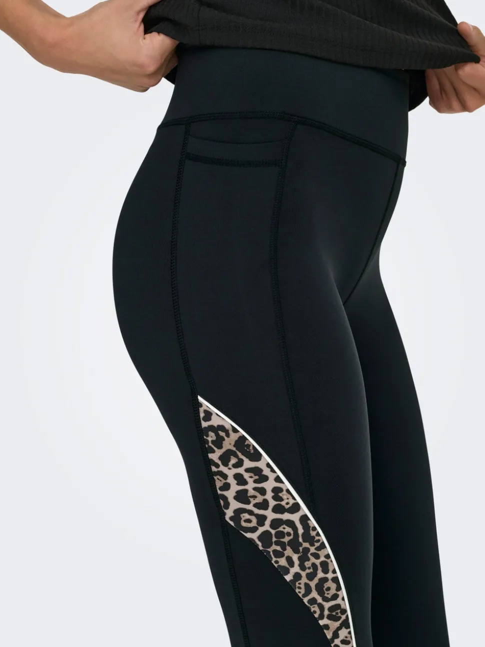 ONPMILA-2-ALEO Tight Fit Treningstights