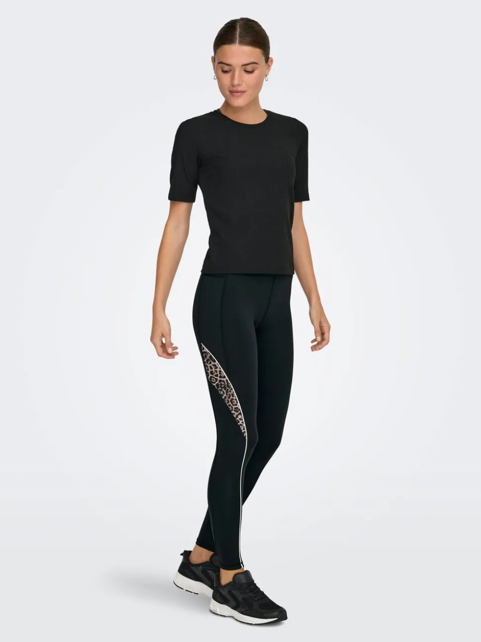 ONPMILA-2-ALEO Tight Fit Treningstights