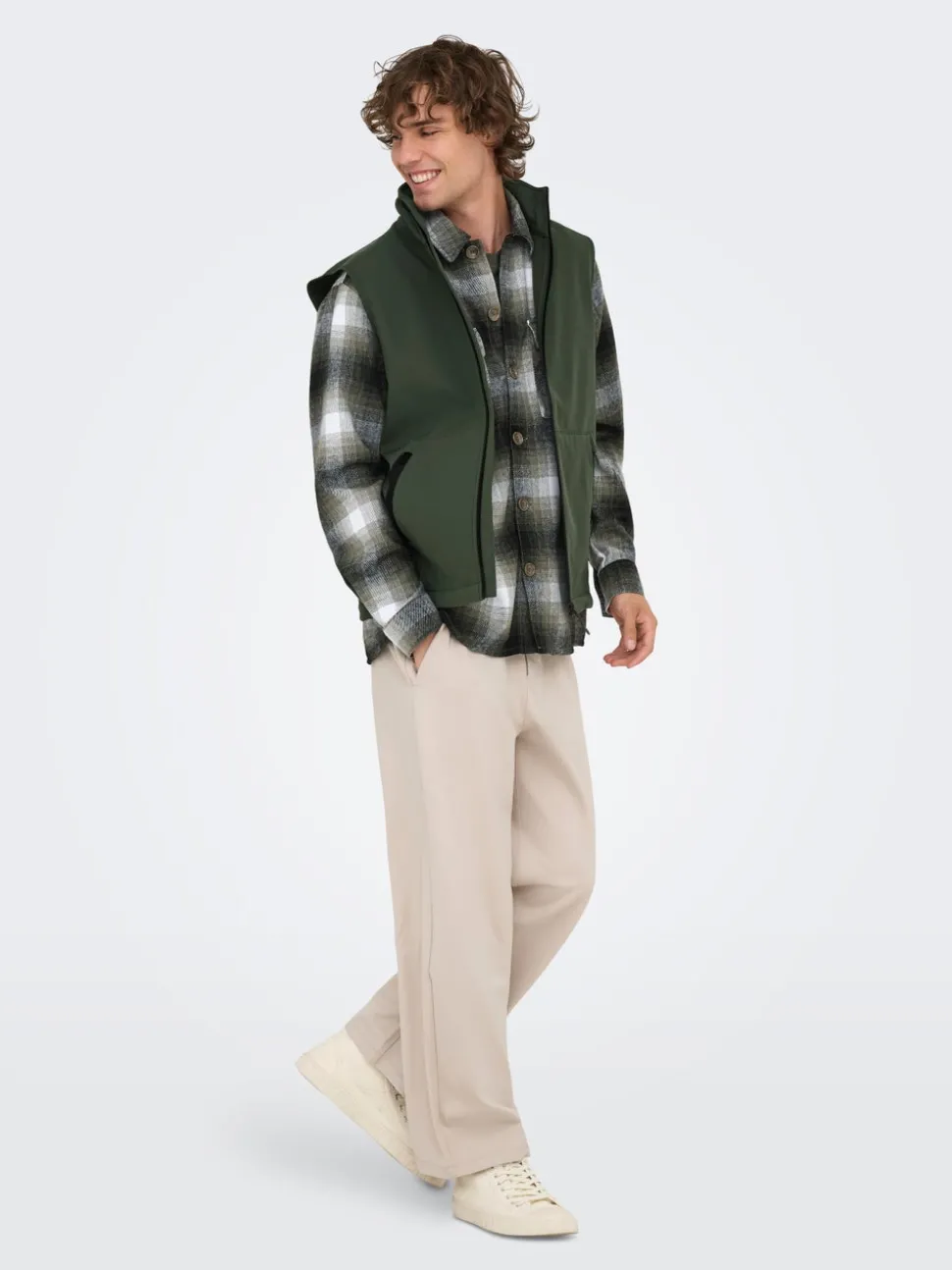 ONSBOWIE Vest