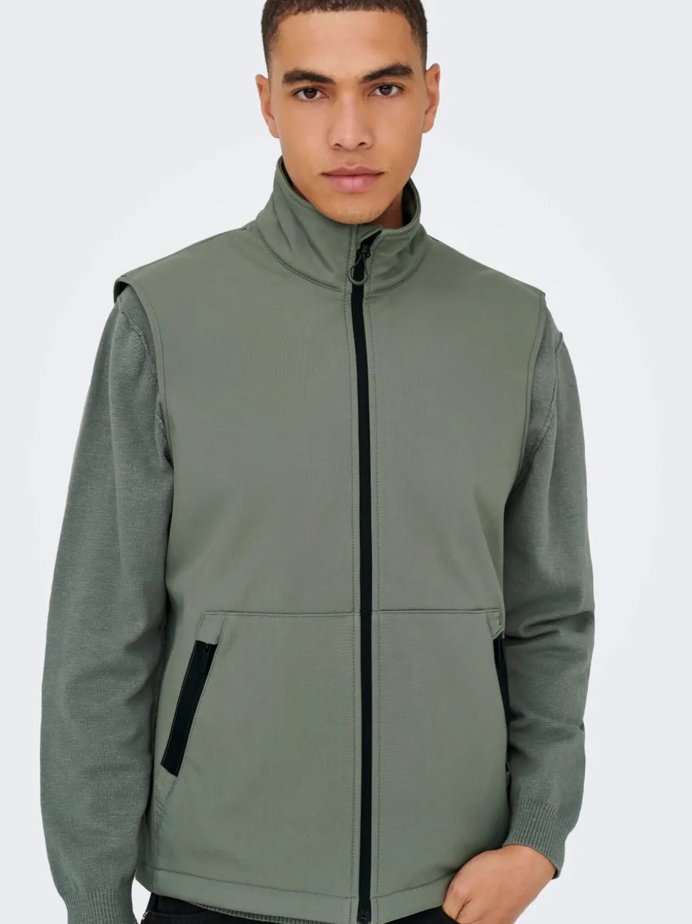 ONSBOWIE Vest