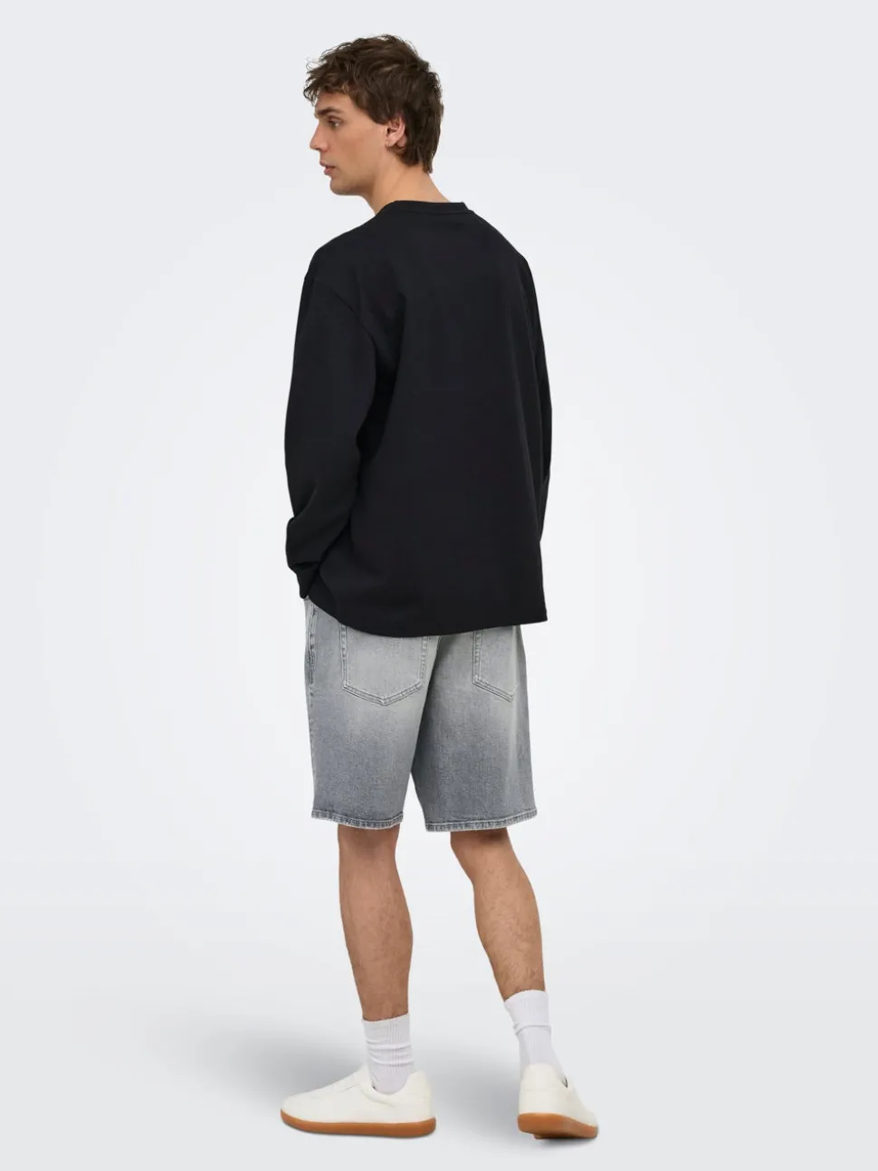 ONSEDGE Middels høyt snitt Straight Fit Shorts
