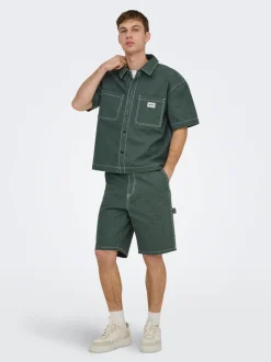 ONSEDGE Middels høyt snitt Straight Fit Shorts med 5 lommer