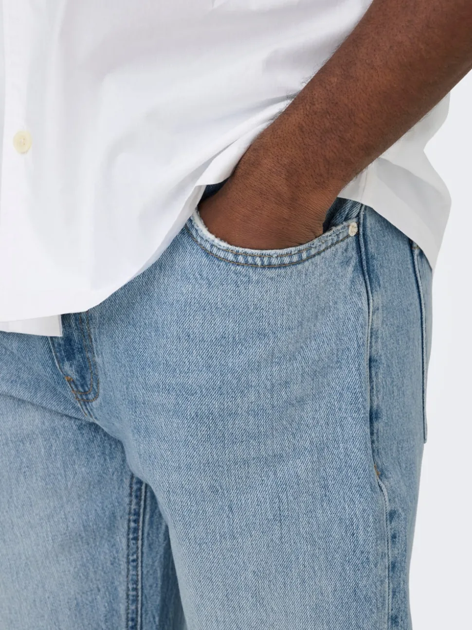 ONSGIBB Middels høyt snitt Bootcut Fit Jeans