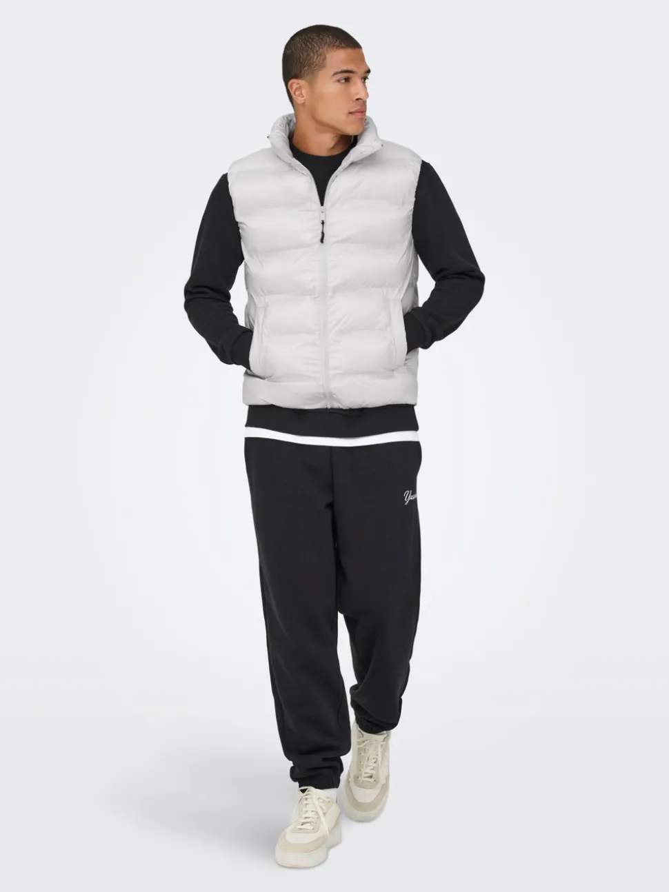 ONSUNION Vest