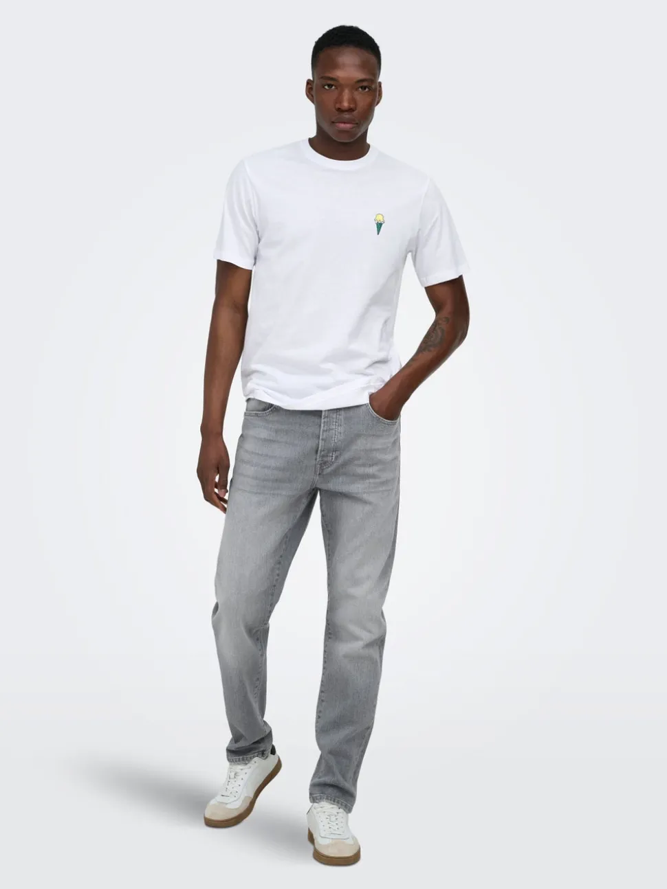 ONSYOKE Middels høyt snitt Tapered Fit Stretch Jeans