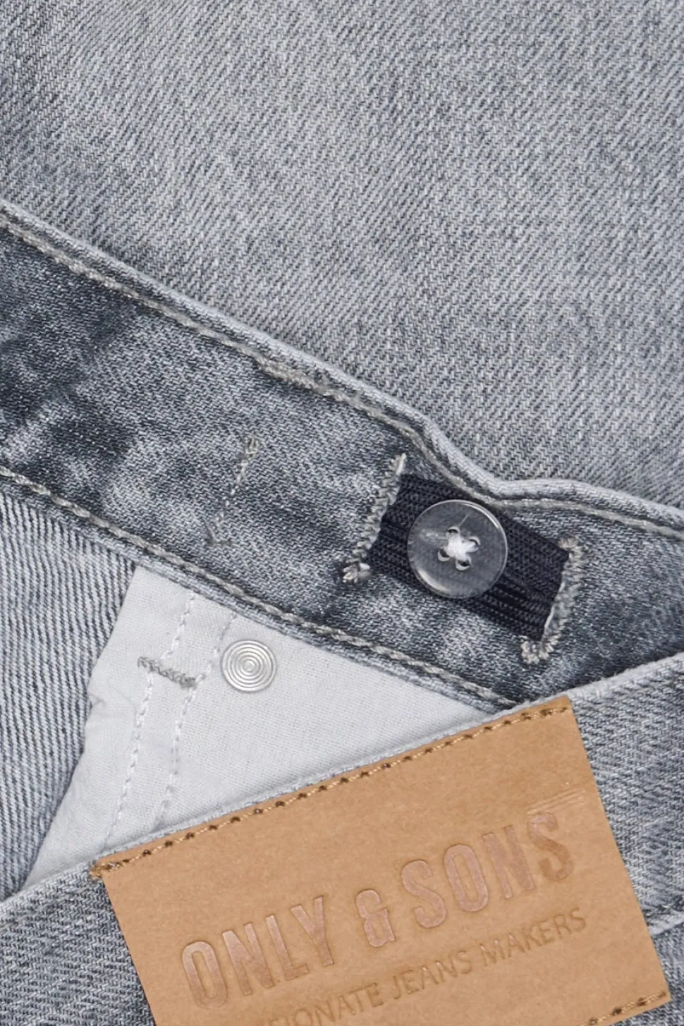 OSJEDGE Middels høyt snitt Straight Fit Shorts